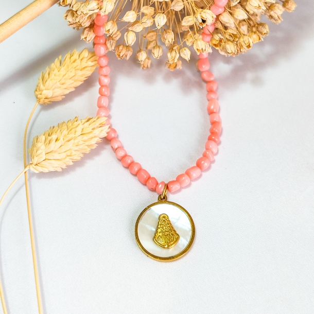 Gargantila coral rosado...