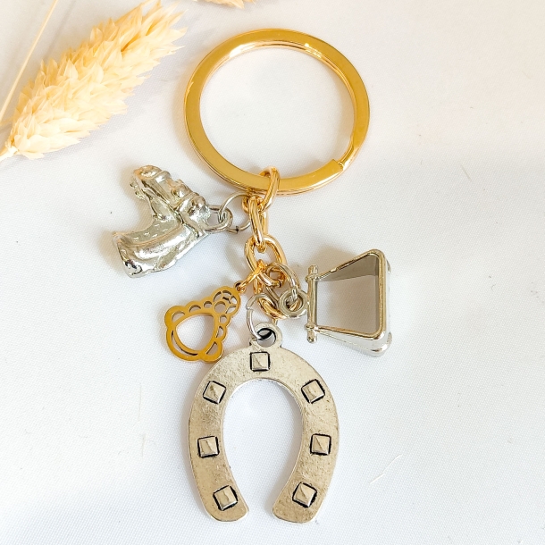 Llavero ecuestre y silueta...