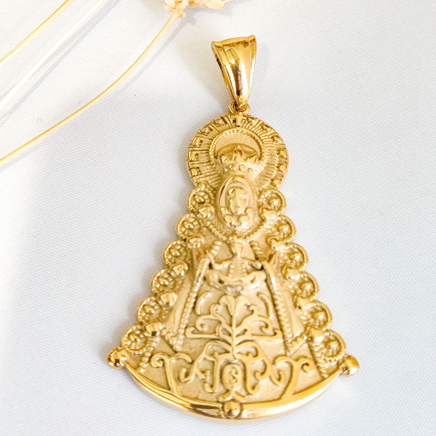 Medalla Virgen del Rocío labrada 4,5 cm