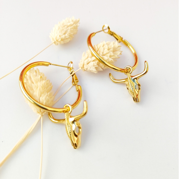 Argollas de craneo de vaca