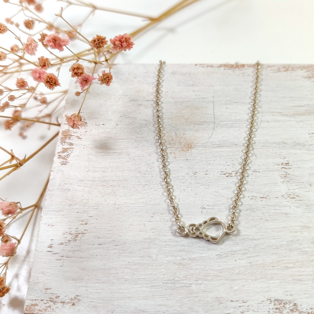 Gargantilla Silueta Virgen...