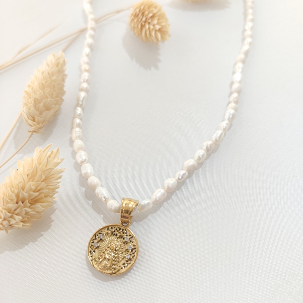 Gargantilla perlas...