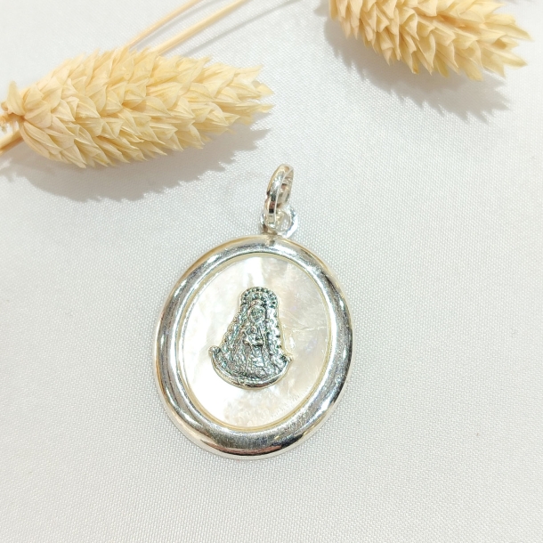 Medalla ovalada plata lisa...