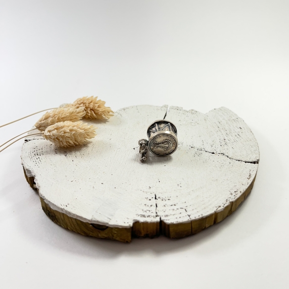 Medalla Virgen del Rocío tambor plata