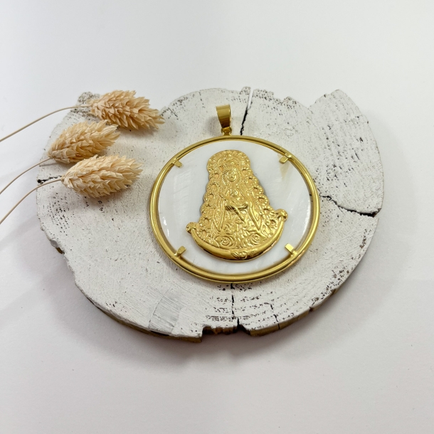 Medalla B.Oro y nácar...