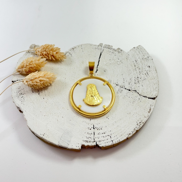 Medalla B.Oro y nácar...