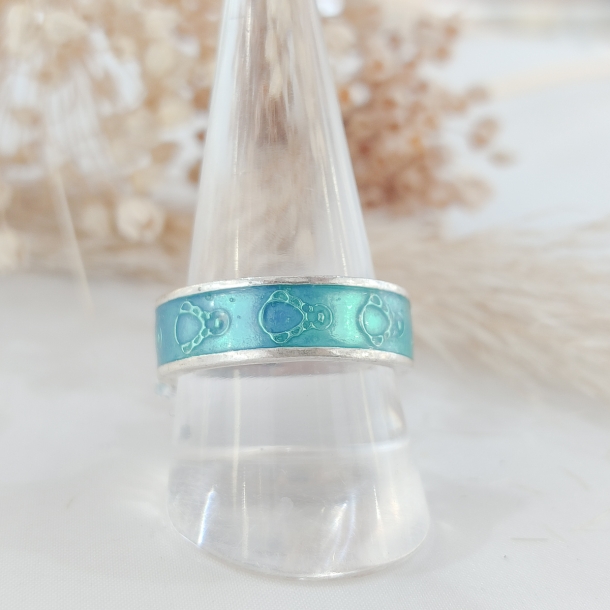 Anillo siluetas esmaltado...