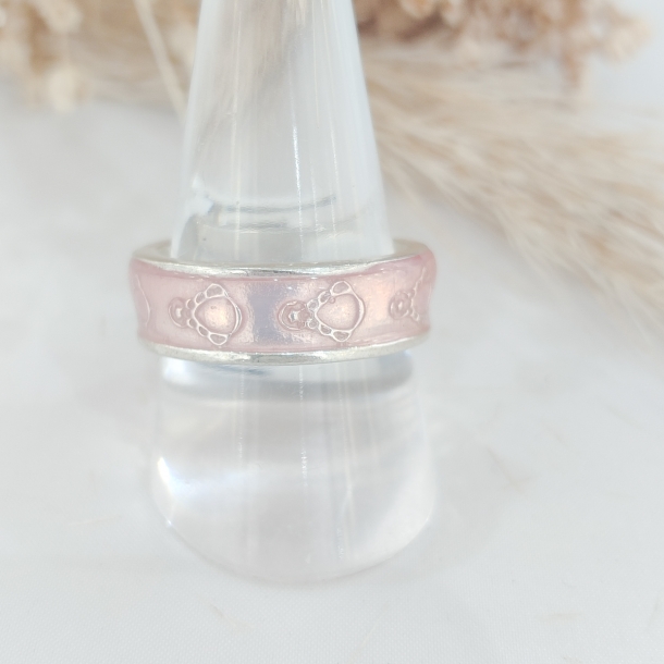 Anillo siluetas esmaltado...