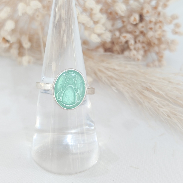 Anillo silueta redondo...