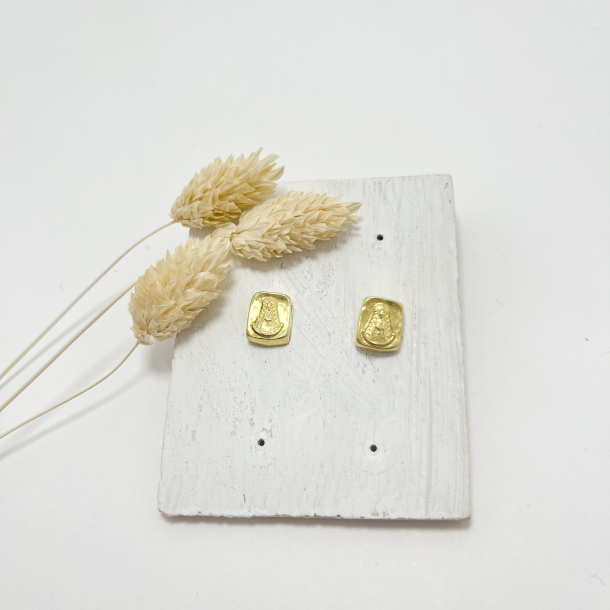 Pendientes cuadrados virgen...