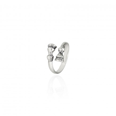 Anillo ajustable, Manos caballo, plata.