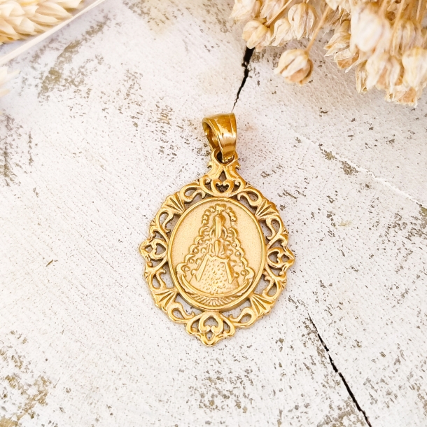 Medalla Virgen del Rocío...